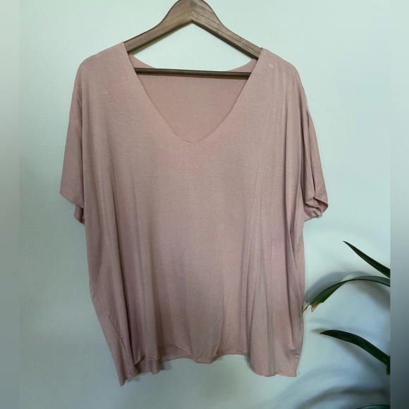 🔸 SHEIN 🔸 oversized nude tee - Picture 3 of 7